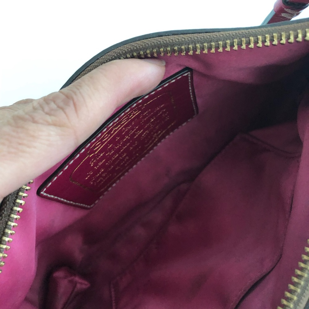 Authentic Coach Canvas Purse. - Picture 4 of 4